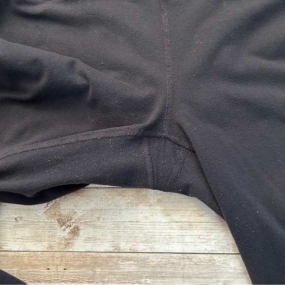 Athleta Cropped Leggings LARGE - Picture 2 of 6